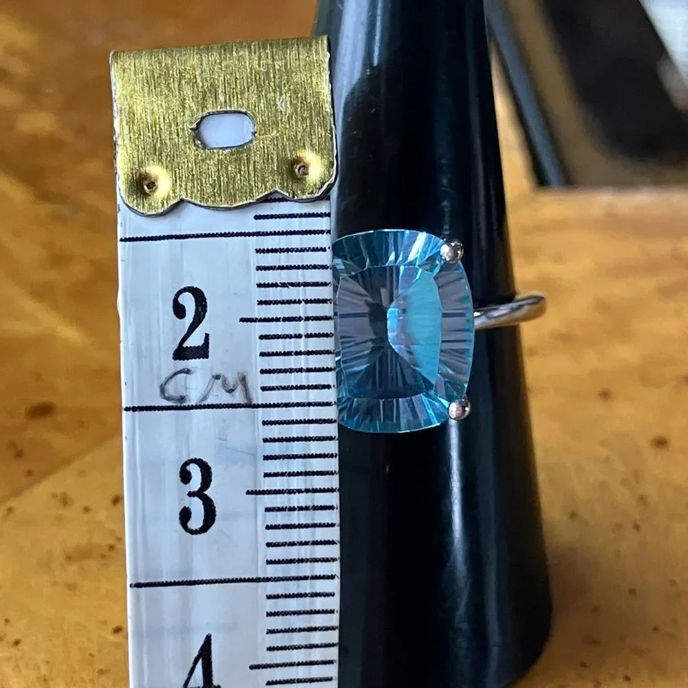 Sky Blue Topaz Sterling Silver Solitaire Ring Size 8